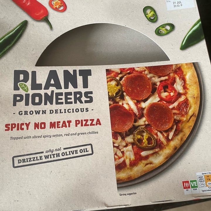 photo of Plant Pioneers Spicy no meat pizza shared by @zitchy on  18 Jul 2022 - review