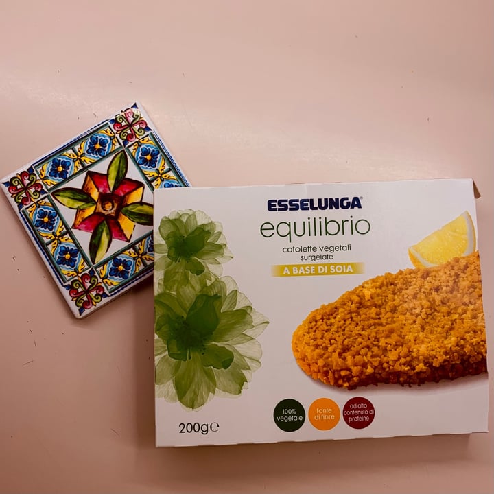 photo of  Esselunga Cotolette vegetali surgelate a base di soia shared by @isabelbii on  20 Mar 2021 - review