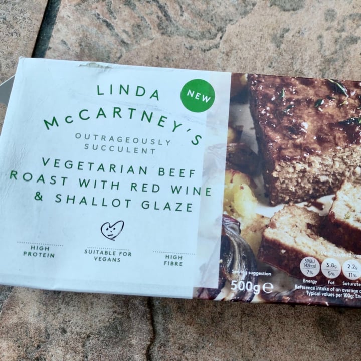 photo of Linda McCartney's Vegetarian Beef Roast with Red Wine & Shallot Glaze shared by @bereers on  27 Dec 2020 - review