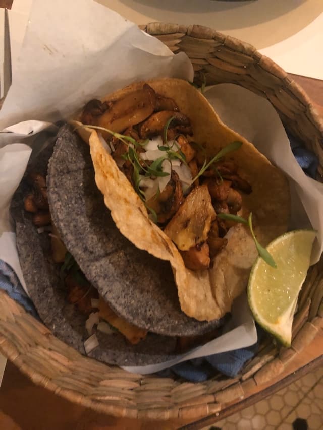 Foto del piatto “Tacos al pastor”