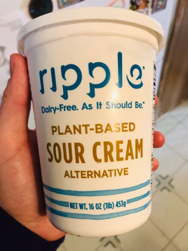 photo of Ripple Foods DISCONTINUED Plant-Based Sour Cream shared by @veganbrenna87 on  02 Dec 2019 - review