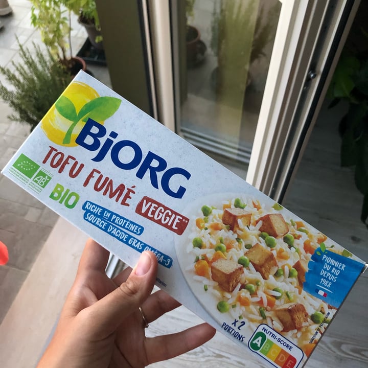 review photo of Bjorg Tofu Fumé shared by @roberta17 on 13 Aug 2022 - review