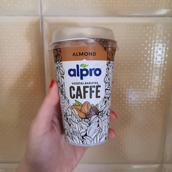 photo of Alpro Plant-based Baristas Almond/Mandel Caffe shared by @pigsarecutex on  14 May 2021 - review
