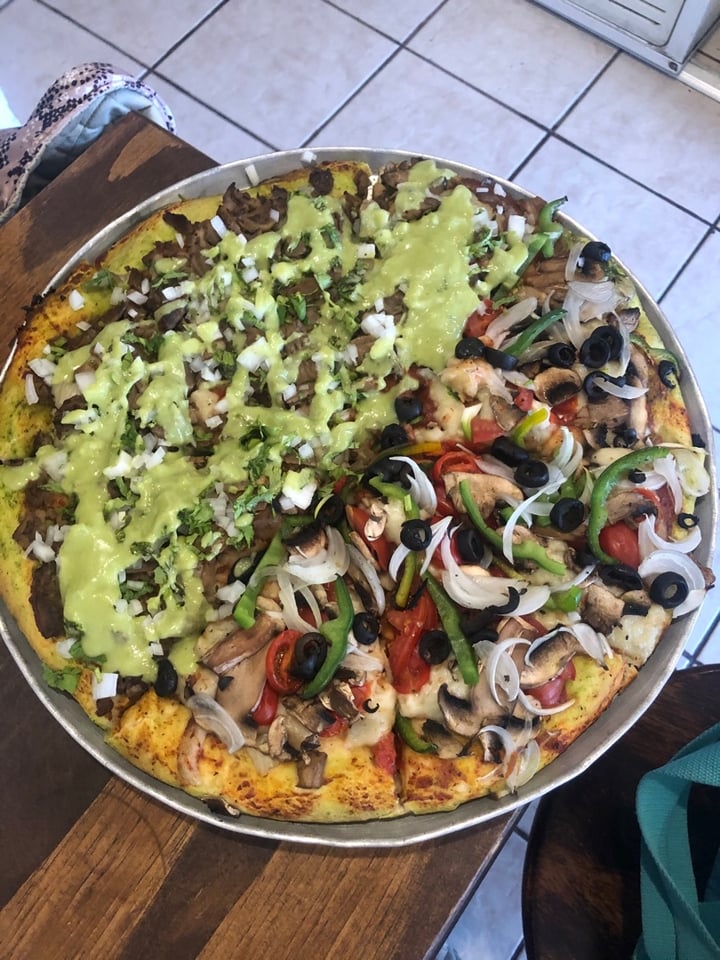photo of Salvaxe Pizza carnitas shared by @alyy on  14 Jan 2020 - review
