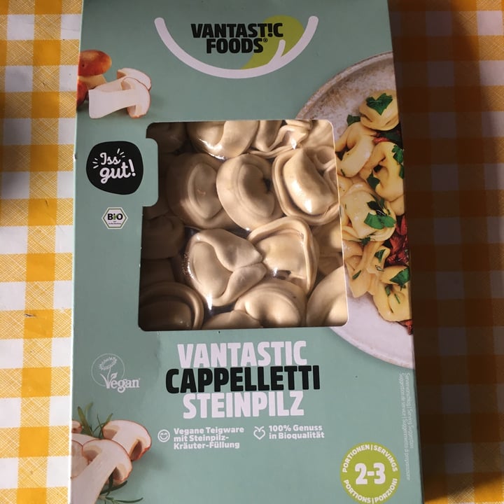 photo of Vantastic Foods cappelletti ai funghi shared by @claire66 on  01 Nov 2022 - review