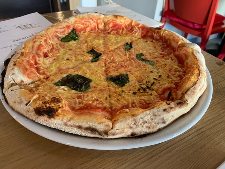 photo of Pizzeria Trattoria Sorrentino Vegan Pizza Margherita shared by @laura13vz on  27 Jul 2019 - review