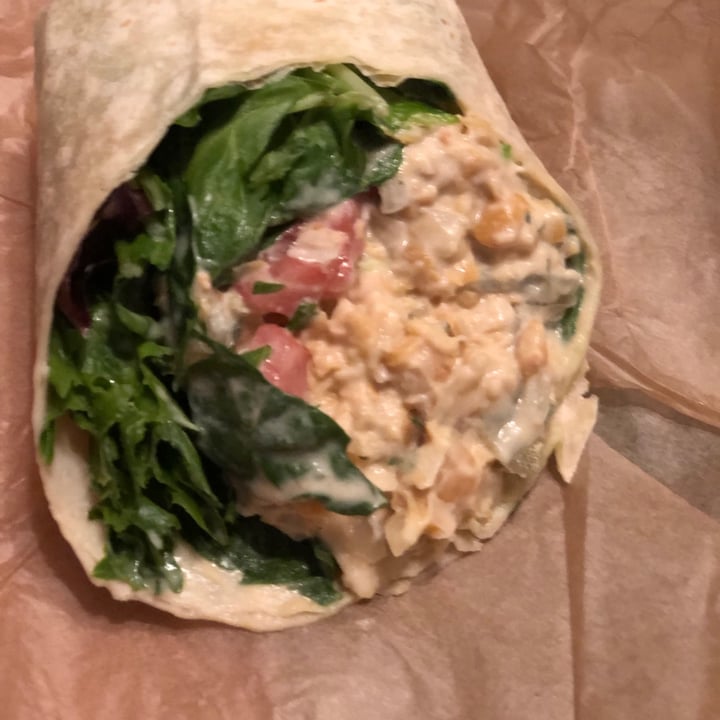 photo of Dunedin Vegan Deli Chickpea Salad Wrap shared by @johannesbel344 on  15 Aug 2021 - review