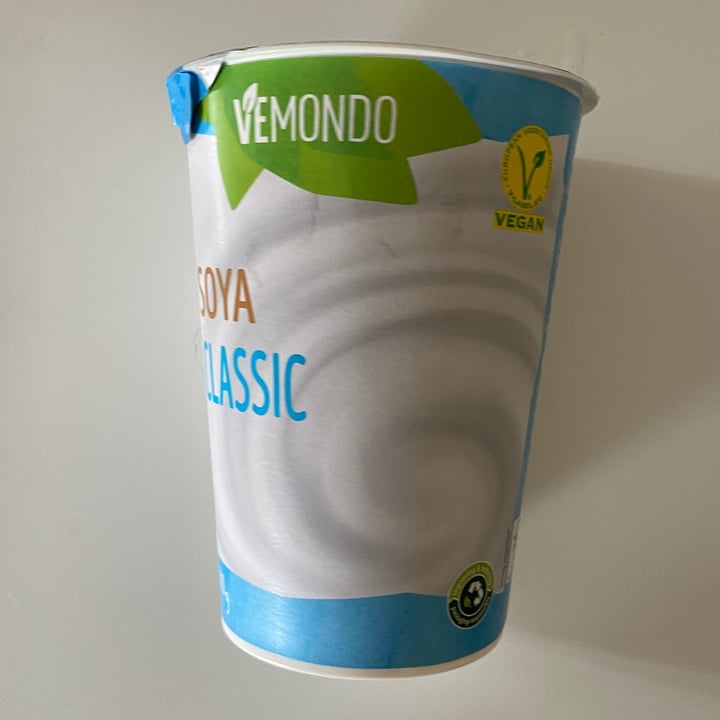 photo of Vemondo Yogurt soia shared by @mariamagri on  17 Jun 2022 - review