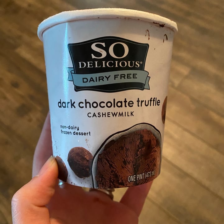photo of So Delicious Dairy Free Chocolate Coconutmilk Ice Cream shared by @hungrymama on  07 Jun 2021 - review
