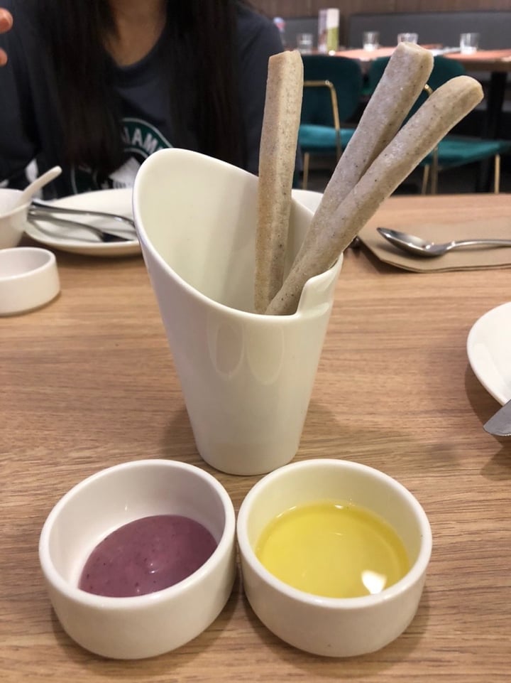 photo of elemen Classic @ Great World Breadsticks shared by @cel on  22 Jan 2020 - review