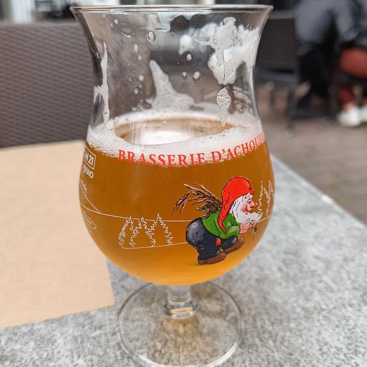 photo of La chouffe La Chouffe blonde shared by @mimosatimida on  14 Jun 2022 - review