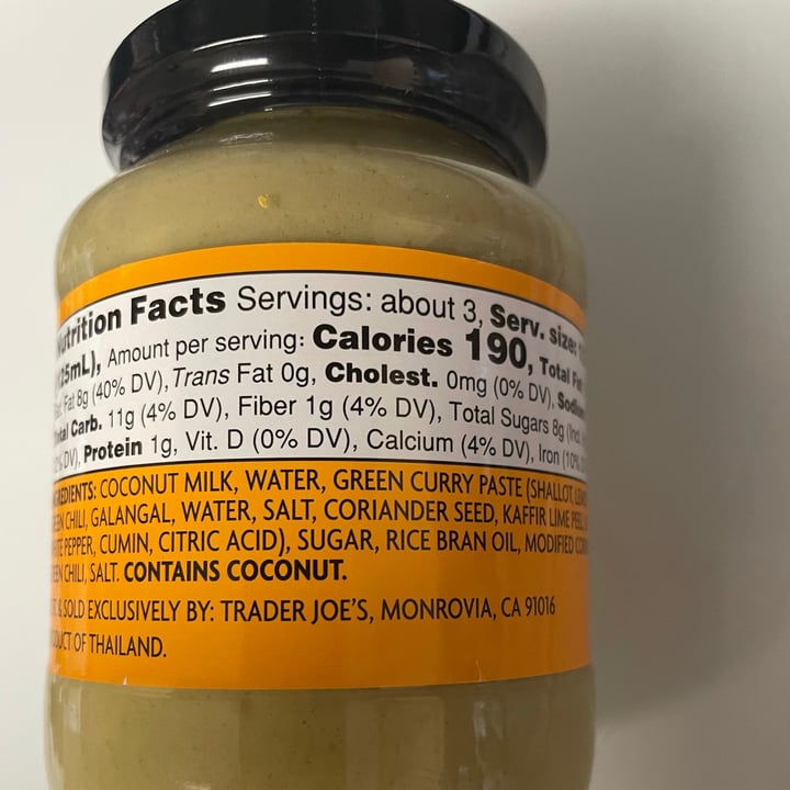 photo of Trader Joe's Thai Green Curry Simmer Sauce shared by @veg4n on  19 Feb 2021 - review
