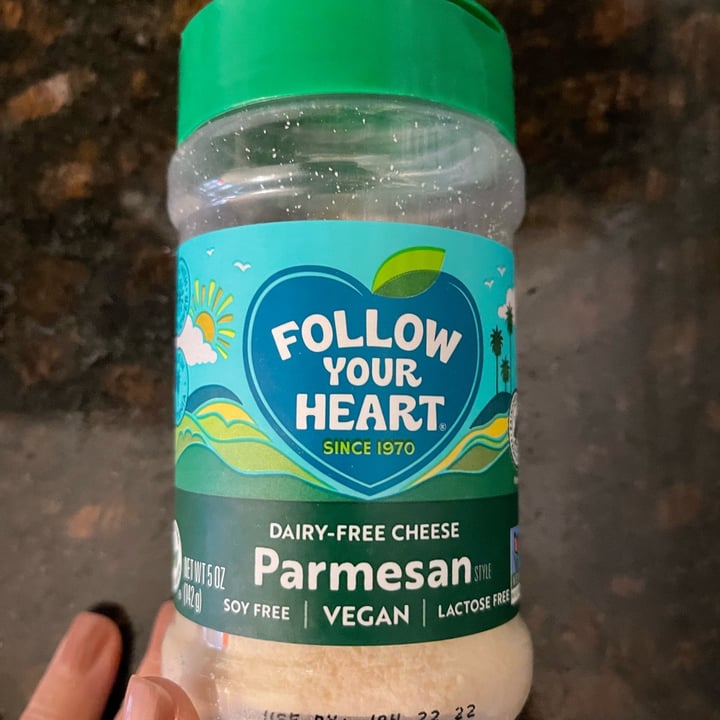 photo of Follow Your Heart Parmesan shared by @mfaith on  31 Dec 2021 - review