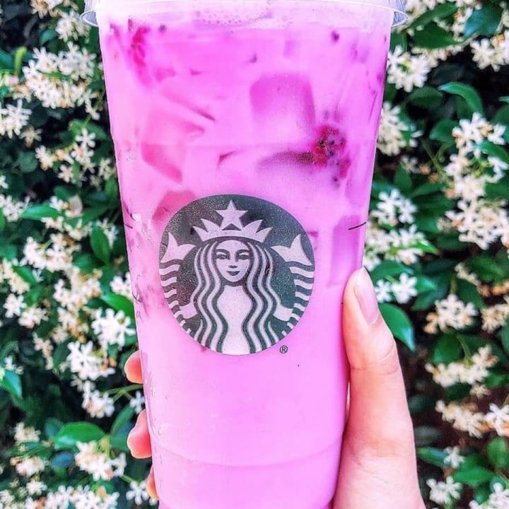 review photo of Starbucks Dragon Drink shared by @jiasusannah on 19 Feb 2021 - review