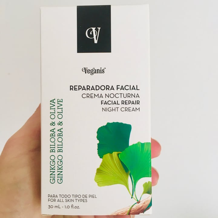 photo of Veganis Crema Facial Nocturna. Ginko Biloba Y Oliva shared by @vforvegan on  11 Oct 2021 - review