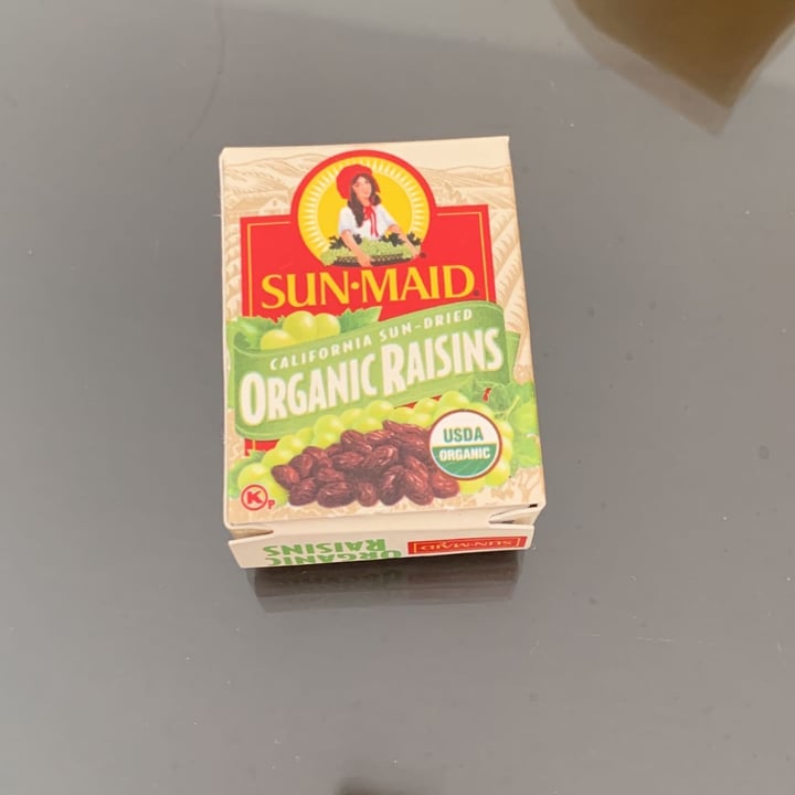 photo of Sun-Maid Organic Raisins shared by @my20 on  09 Dec 2021 - review