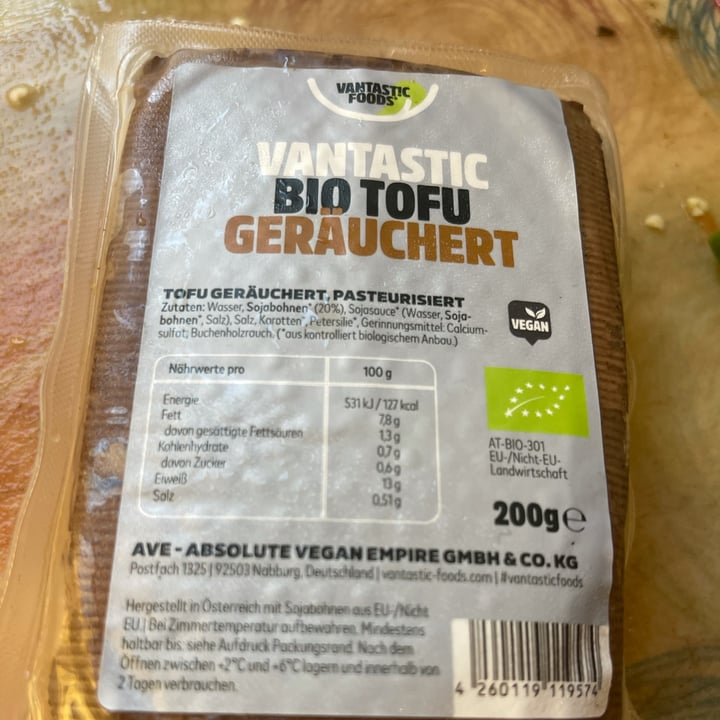 photo of Vantastic Foods Bio Tofu geräuchert shared by @loveg on  06 Sep 2022 - review