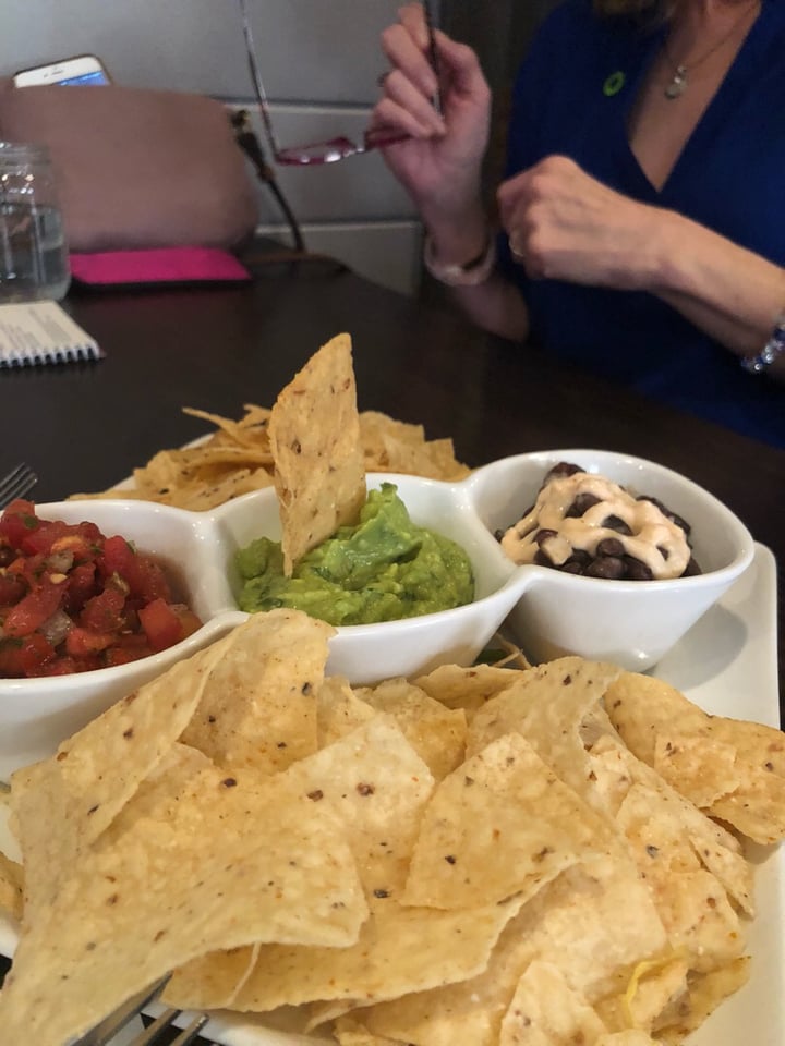 review photo of GOODONYA® - Encinitas Vegan Nachos shared by @ecogoddess on 22 Nov 2018 - review