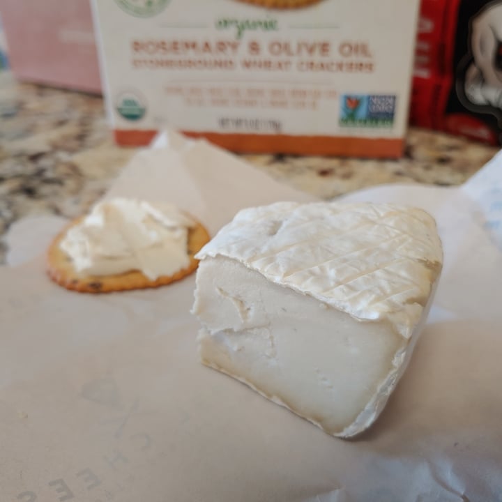 photo of Rebel Cheese Brie Cheese shared by @thundergleep on  23 Oct 2021 - review