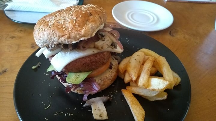 photo of Pure Café Beyond Burger shared by @felice on  06 Sep 2019 - review
