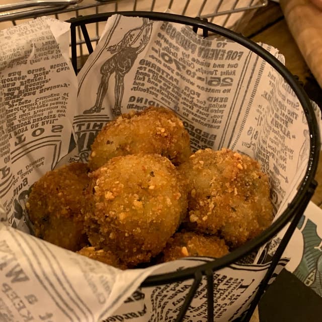 菜肴“Albóndigas”的照片