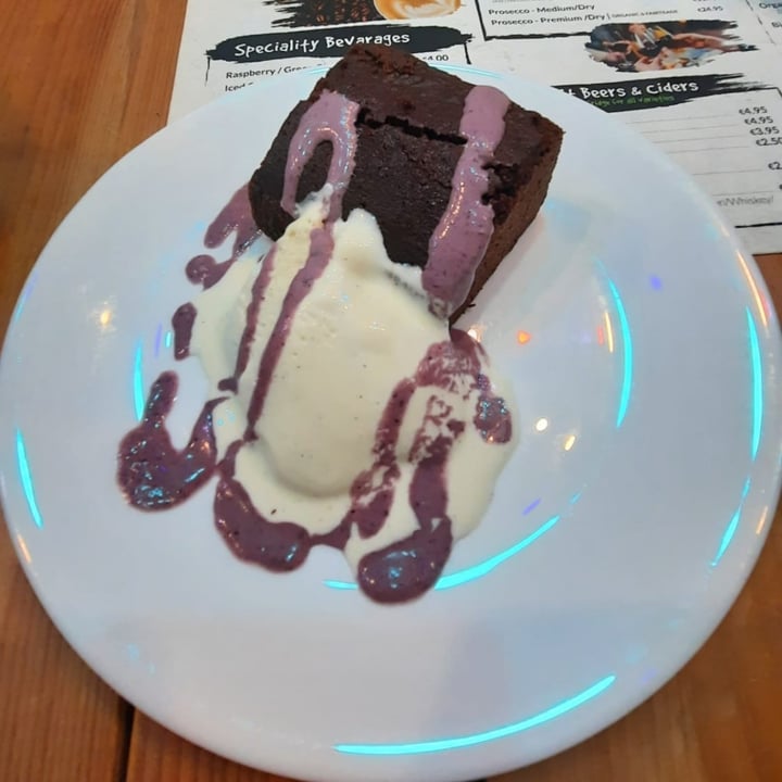 photo of Balance Bowl Chocolate Brownie shared by @lapissy on  25 Dec 2021 - review