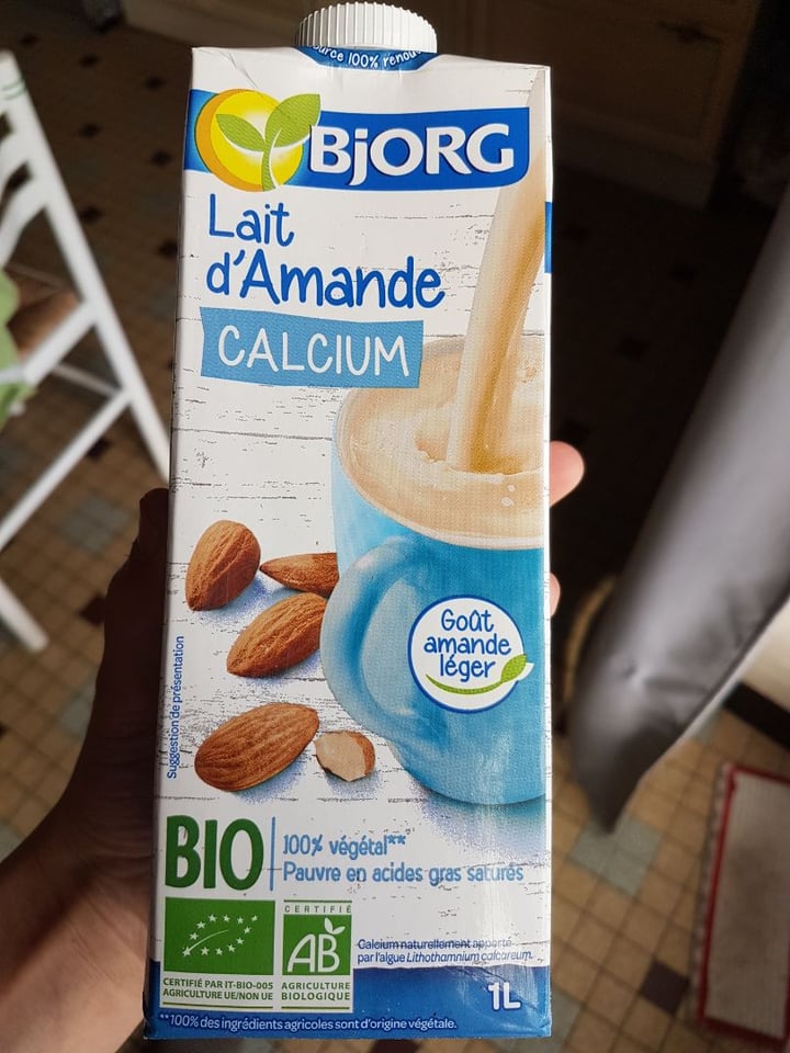 photo of Bjorg Lait d’amande Sans Sucres shared by @messagerlucie on  11 Mar 2020 - review