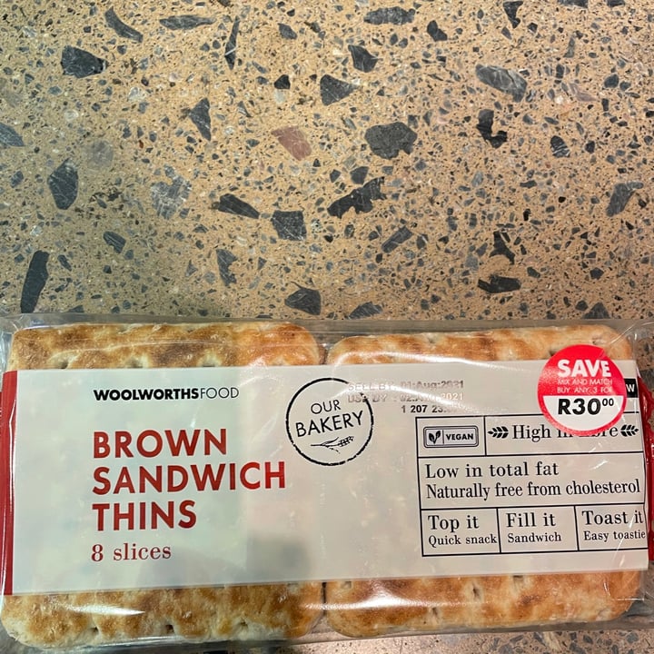 photo of Woolworths Food Brown Sandwich Thins shared by @lihsur on  28 Jul 2021 - review