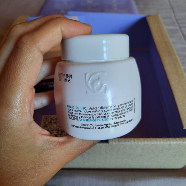 review photo of Tortulan Crema Nutritiva de Noche shared by @salatinor on 28 Mar 2022 - review