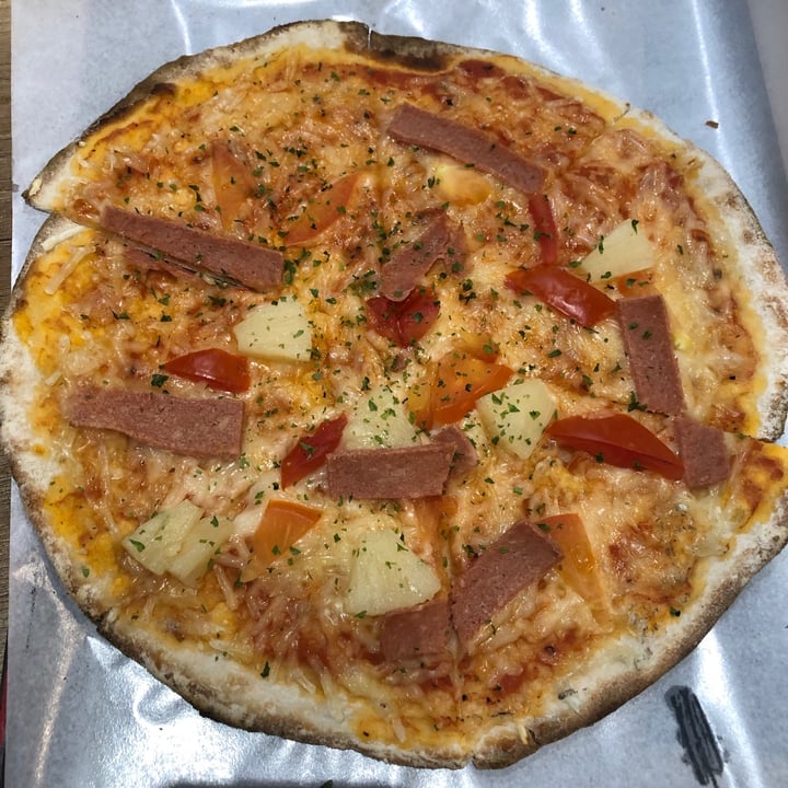 photo of Saute-San Hawaiian Pizza shared by @xxarisu on  03 Oct 2020 - review