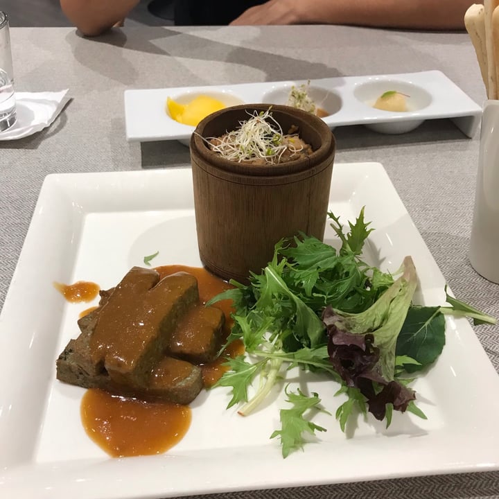 photo of Elemen @ HarbourFront Blue flower tofu with black truffle wild rice shared by @mariaubergine on  28 Jun 2021 - review