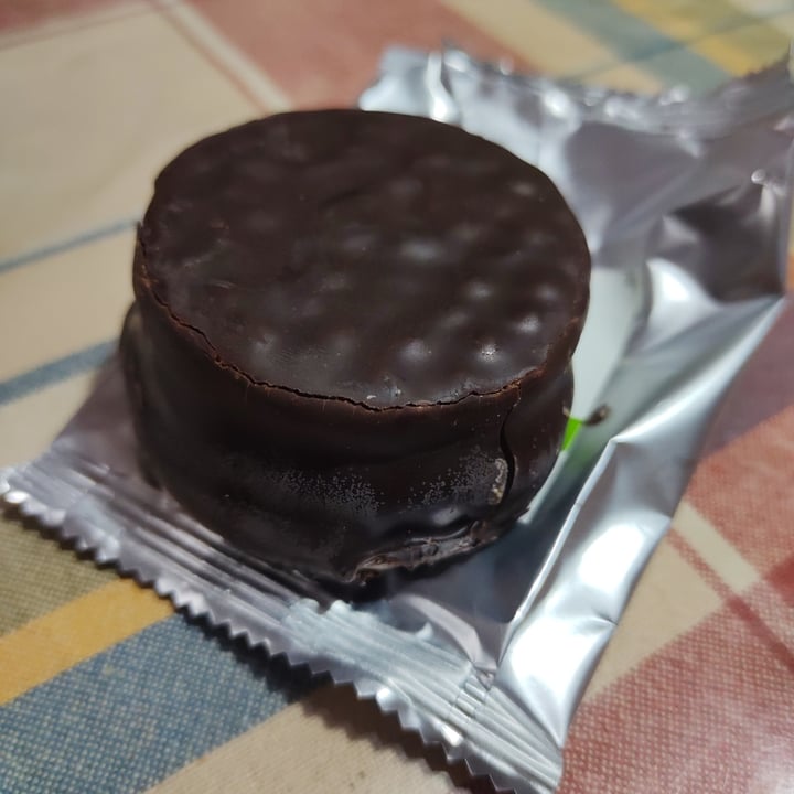 photo of Neko Alfajor De Dulce De Leche De Almendras shared by @belugentilo on  02 Oct 2021 - review