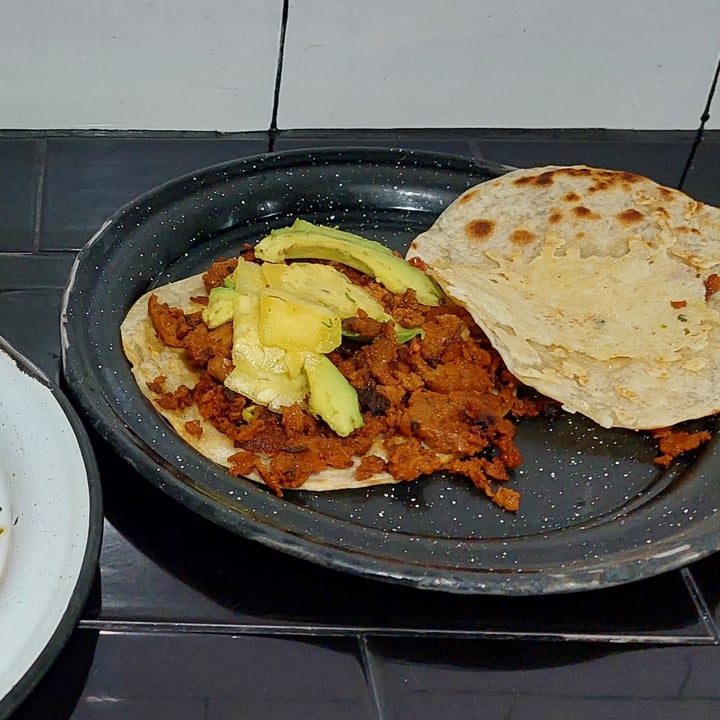 review photo of Por siempre vegana 2 Gringa de Pastor shared by @carloscajal on 10 Jan 2022 - review