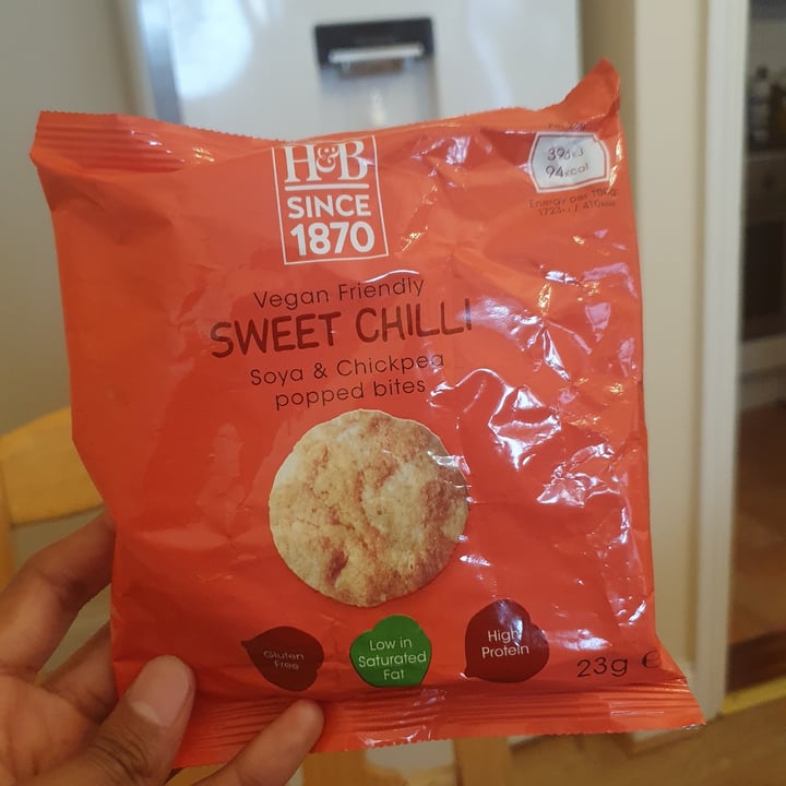 review photo of Holland & Barrett Sweet Chilli Soya & Chickpea Popped Bites shared by @rickveg on 29 Sep 2021 - review
