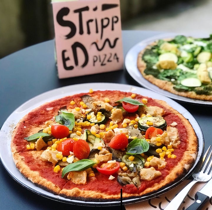 photo of Stripped Pizza Pizza Veganzza shared by @blueberrysmiles22 on  23 Jun 2019 - review
