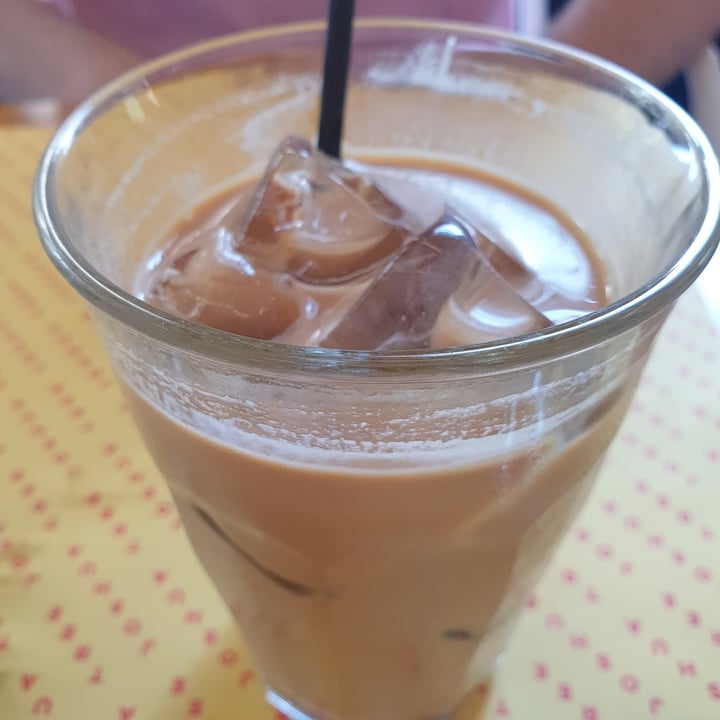 photo of Joshua Tree Cafe Almond Latte shared by @thedronewhisperer on  19 Jul 2022 - review
