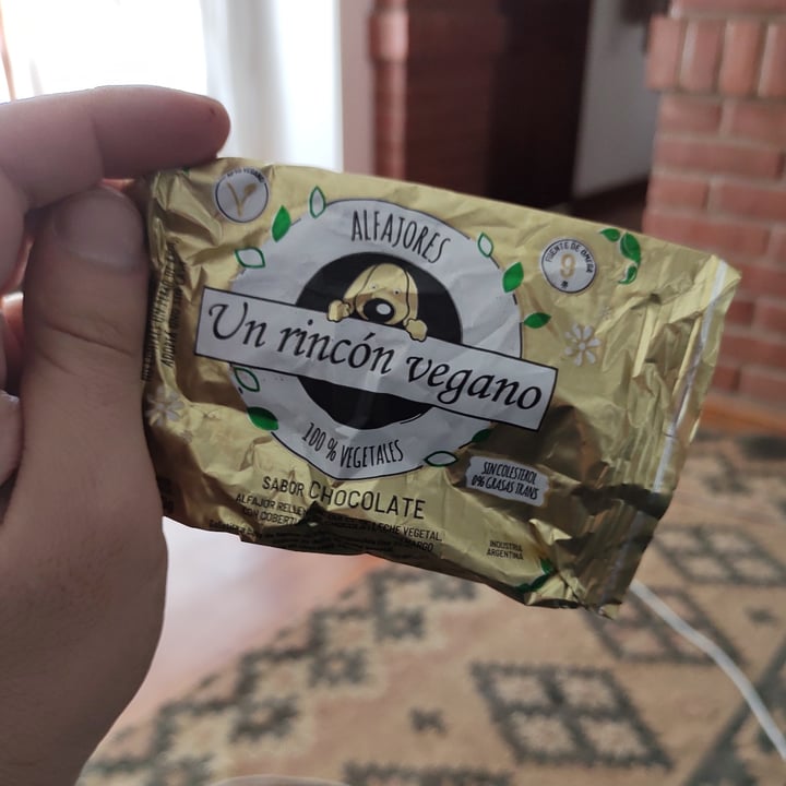 photo of Un Rincón Vegano Alfajor Chocolate shared by @raulodtd on  04 Dec 2020 - review