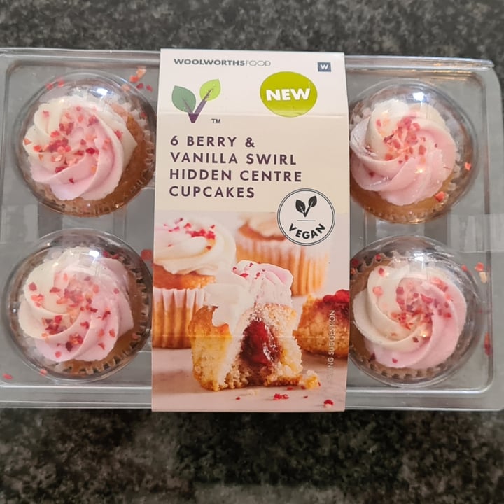 review photo of Woolworths Food 6 Berry & vanilla swirl hidden centre cupcakes shared by @bidz on 28 Oct 2021 - review
