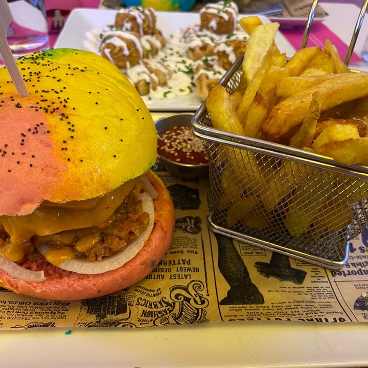 photo of Freedom Cakes American Cheeseburguer shared by @3agonm on  01 Mar 2022 - review