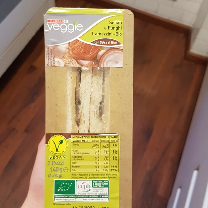 review photo of Despar Veggie Tramezzino funghi e seitan shared by @sabrinarr on 08 May 2022 - review