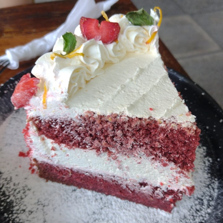 review photo of Mönt take away Red Velvet shared by @tefi on 01 Dec 2022 - review