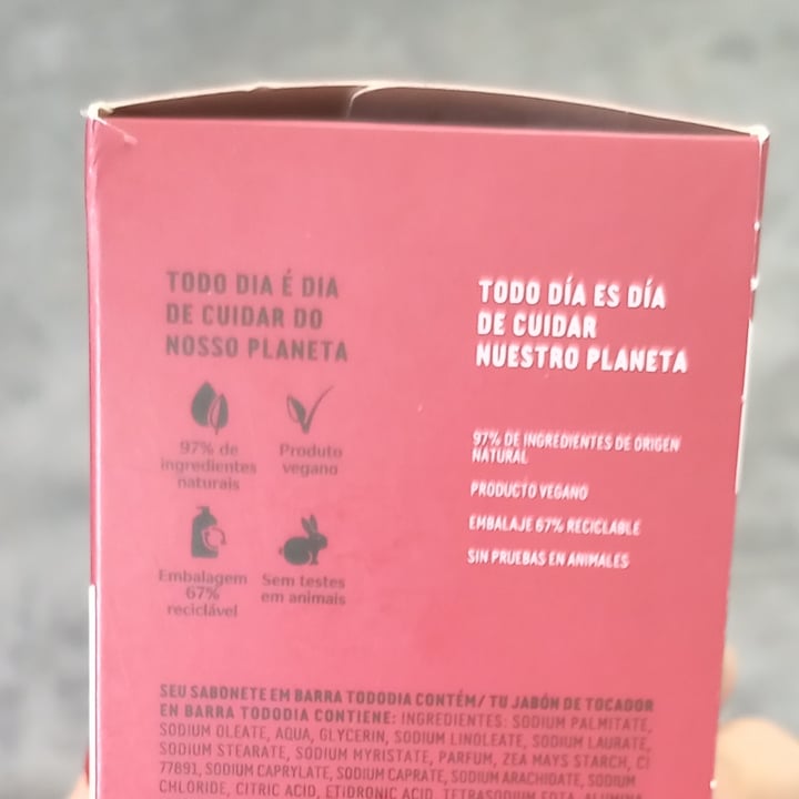 review photo of Natura Jabones tododia cereza y avellana shared by @eugenie on 26 Aug 2021 - review
