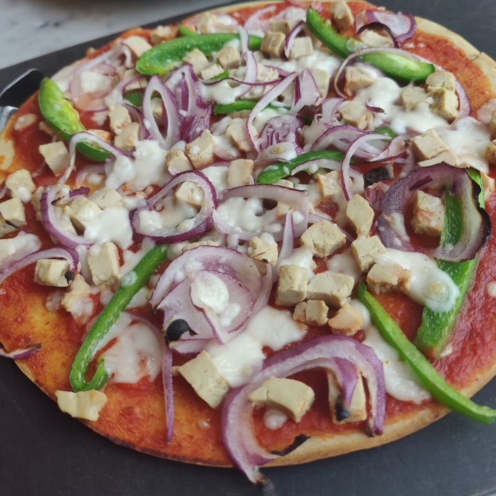 photo of Pizza Express Sloppy Vegan shared by @rutheen on  06 Nov 2022 - review