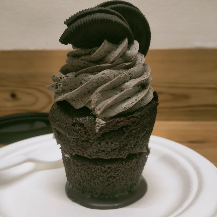 photo of Chök The Chocolate Kitchen Muffin Vegano De Chocolate shared by @eloian on  17 May 2022 - review