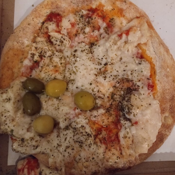photo of Lontano Pizza Pizza De Murazzella Vegana shared by @maraf on  20 Sep 2020 - review