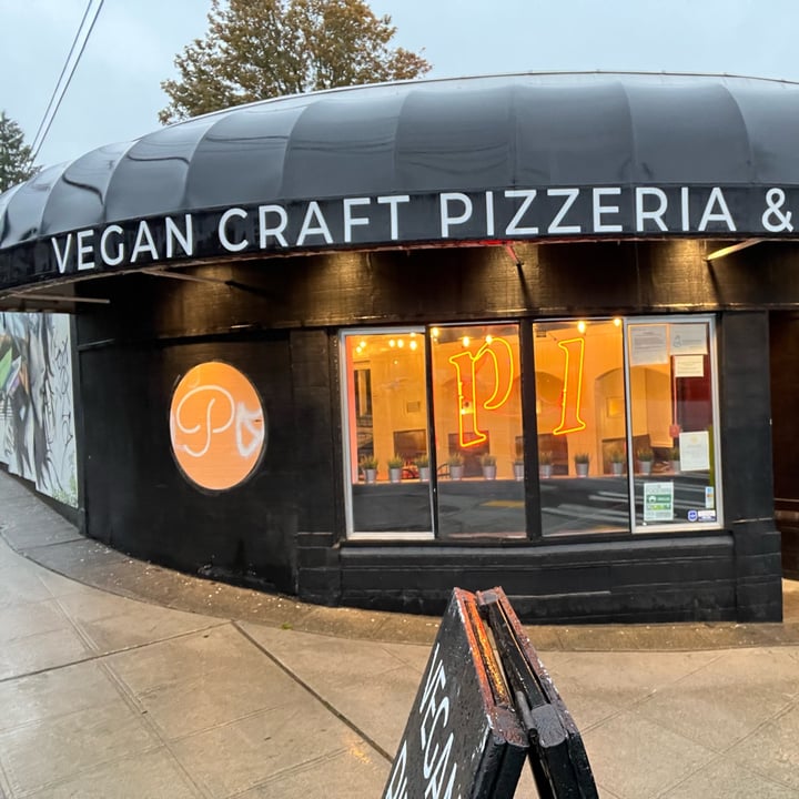 Pi Vegan Pizzeria Seattle, United States chefs special Margarita with