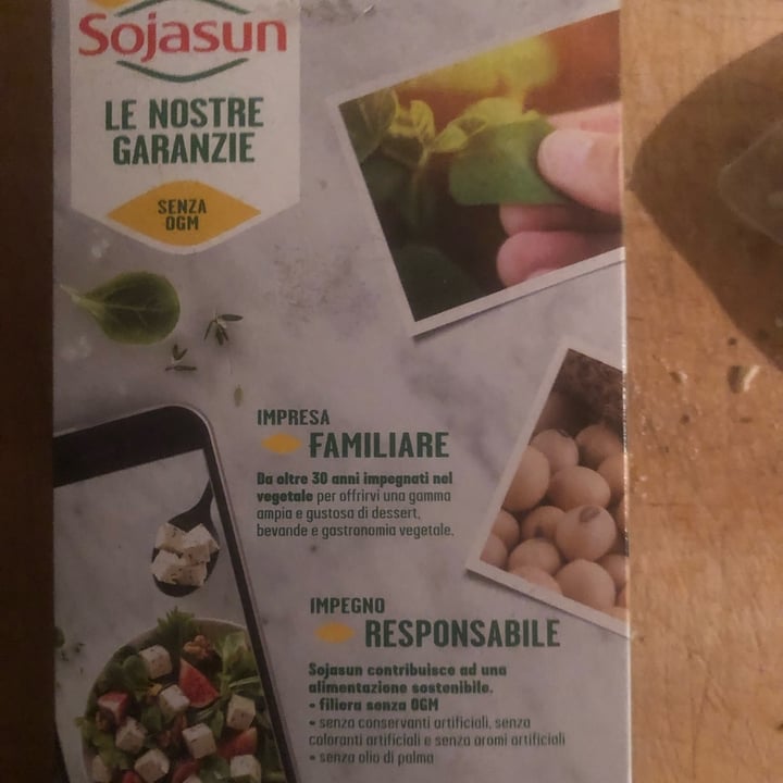 review photo of Sojasun Tofu alla erbe shared by @machiara on 03 Nov 2022 - review