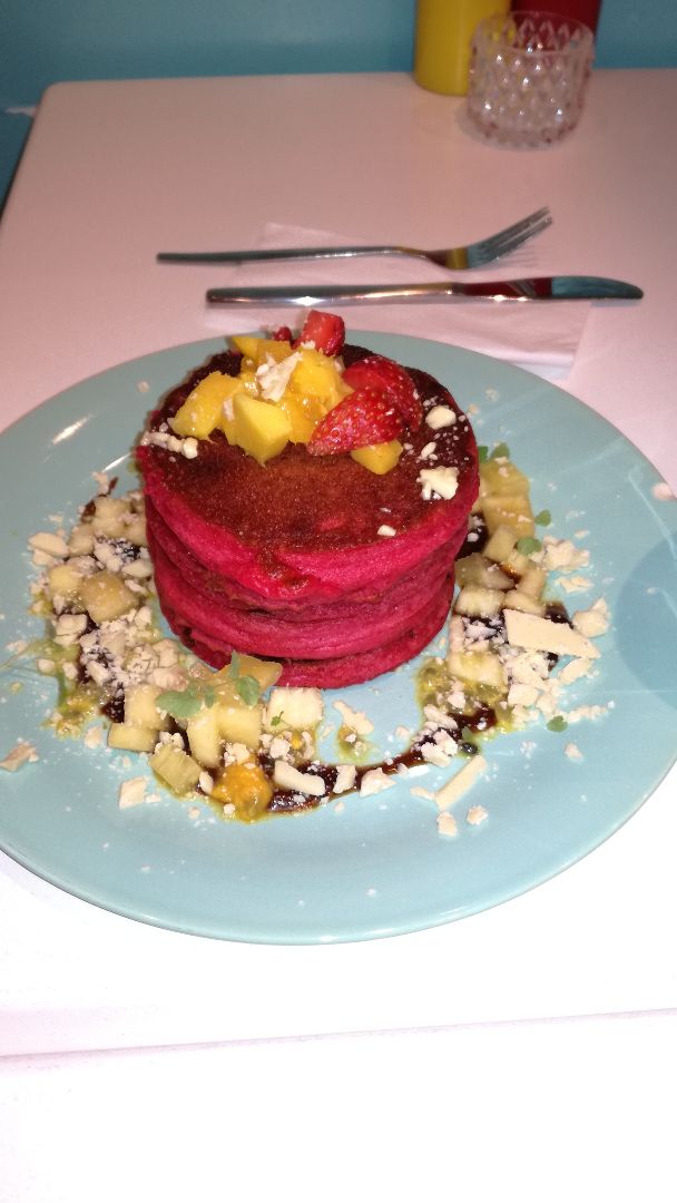 review photo of Deer Mama Vegan Mylk & Burger Bar Pink Pancakes shared by @nuttywoman on 14 Aug 2019 - review