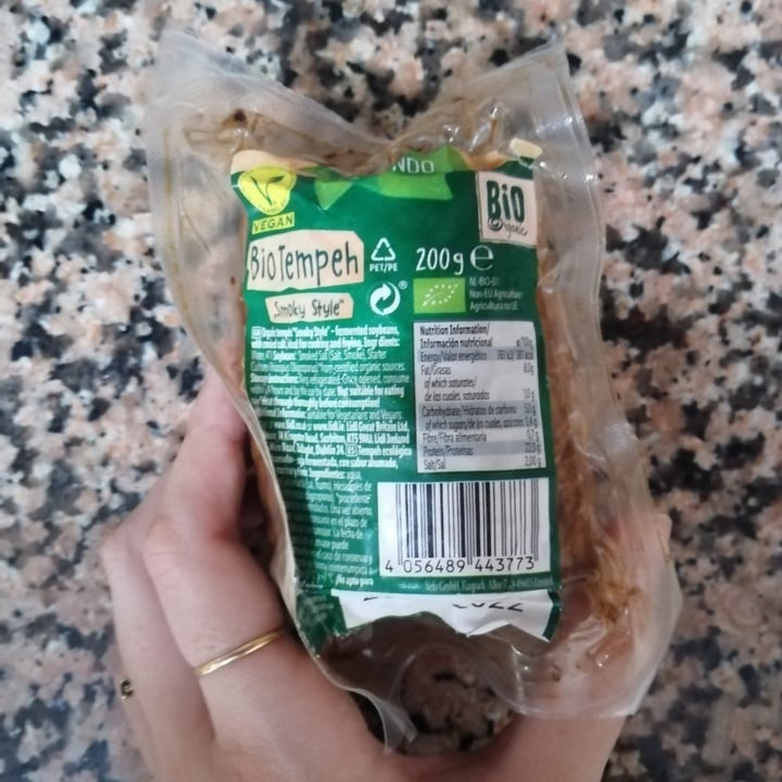 photo of Vemondo  tempeh shared by @ani16 on  10 Aug 2022 - review