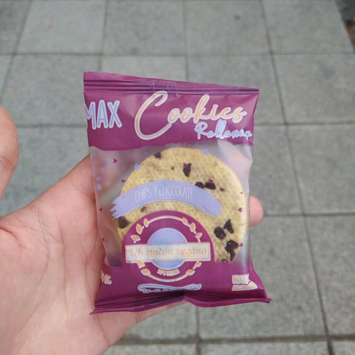 photo of Un Rincón Vegano Max cookies chips y chocolate shared by @fabrizzio on  12 Mar 2022 - review